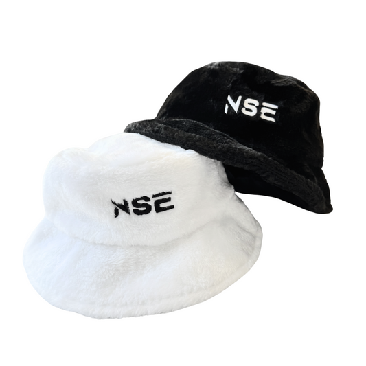 NSE Fur Bucket Hat - White & Black